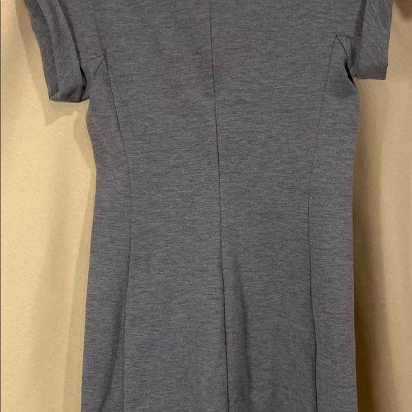 Banana Republic - Gray Dress w Embroidered Neckline - Sz 2 - Picture 4 of 6